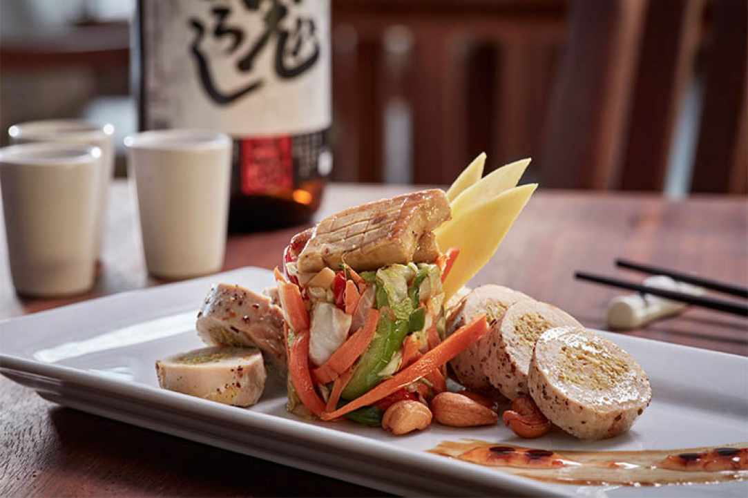 UMI Japanese & Sushi Bar Restaurant gallery image 3
