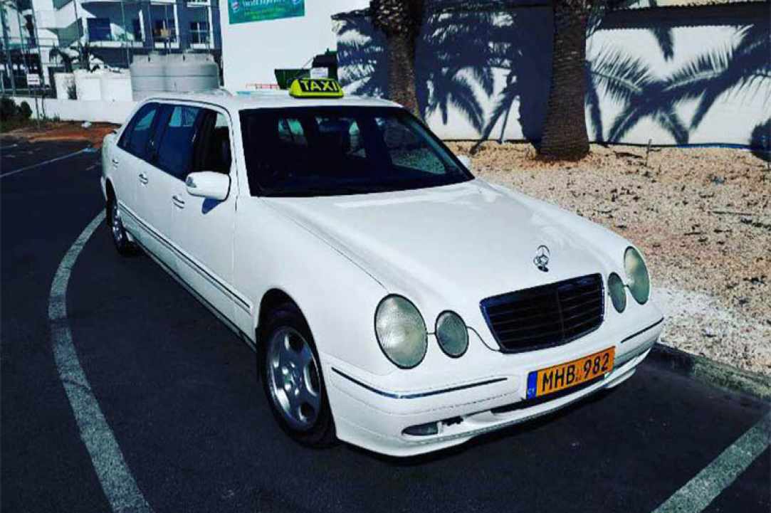 V - TAXIS