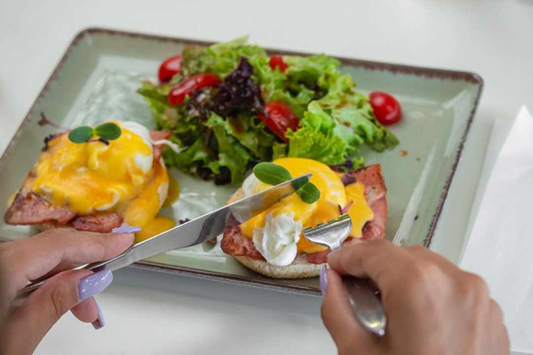 Yellow Cafe