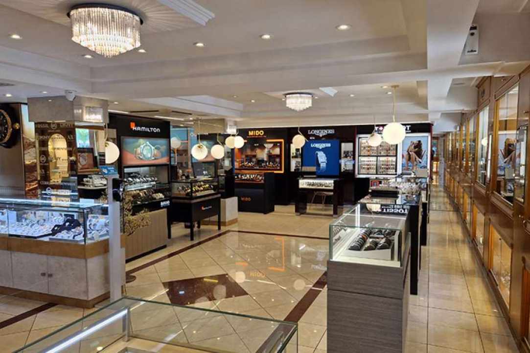 Zacharias Watches & Jewellery gallery image 3
