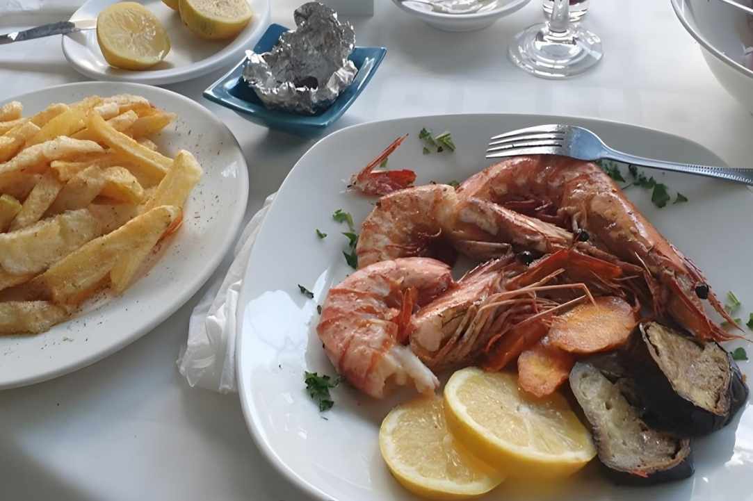 Zakos Beach Restaurant