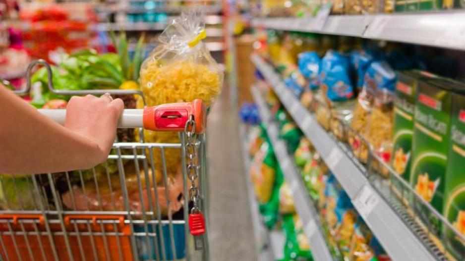 Ο ανταγωνισμός συγκρατεί τις τιμές λέει ο Σύνδεσμος Υπεραγορών