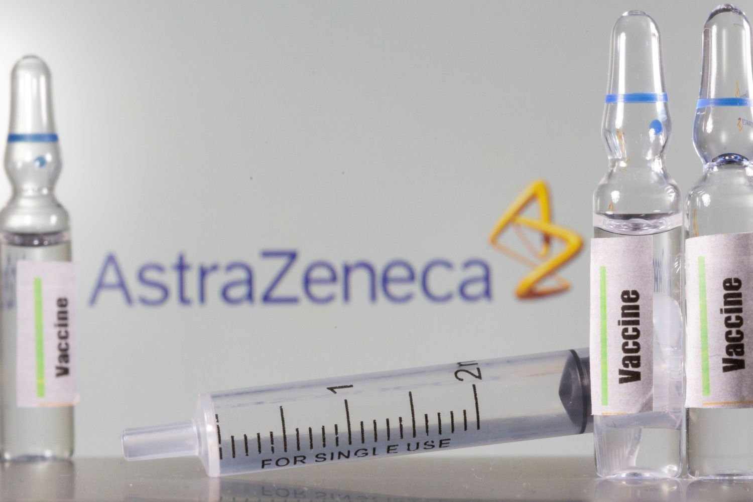Γυρνάνε την πλάτη στο AstraZeneca οι πολίτες