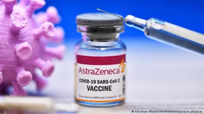 Δεν θα χορηγείται το εμβόλιο AstraZeneca στους κάτω των 40 στο Ηνωμένο Βασίλειο