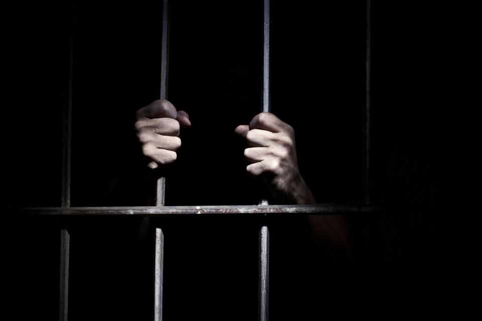 Οδηγούσε μεθυσμένος και θα κάνει Χριστούγεννα στη φυλακή