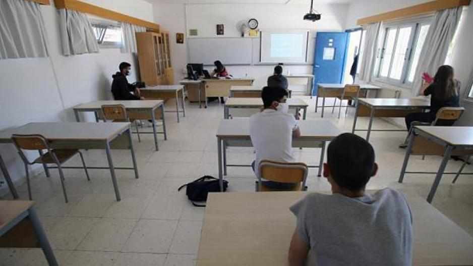 Σκέφτονται για τεστ σάλιου στα σχολεία
