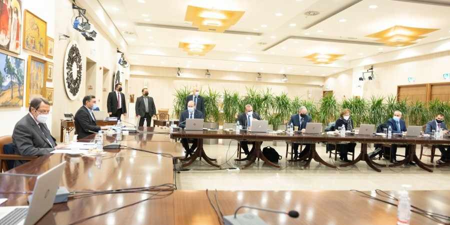 Αυστηρότερα μέτρα: Αυτά κλείδωσαν στο Υπουργικό