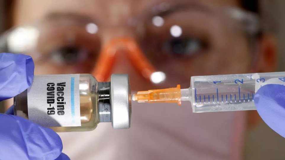 Τι θα συμβεί αν κάποιος κάνει πρώτη δόση AstraZeneca και δεύτερη Pfizer