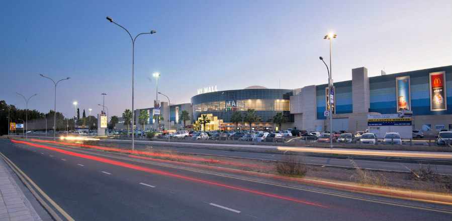 Ξεσπά καταστηματάρχης στο Mall