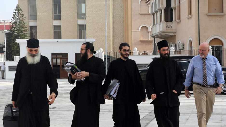 Σπάει τη σιωπή του ο εμπειρογνώμονας που είδε όλα τα βίντεο των μοναχών