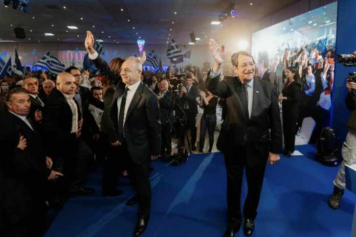 Αναστασιάδης: «Αν με αγαπάτε, ψηφίστε Αβέρωφ. Θα συνεχίσω μαζί του»!