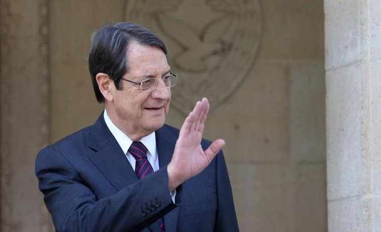 Από τους πρώτους που θα εμβολιαστούν
