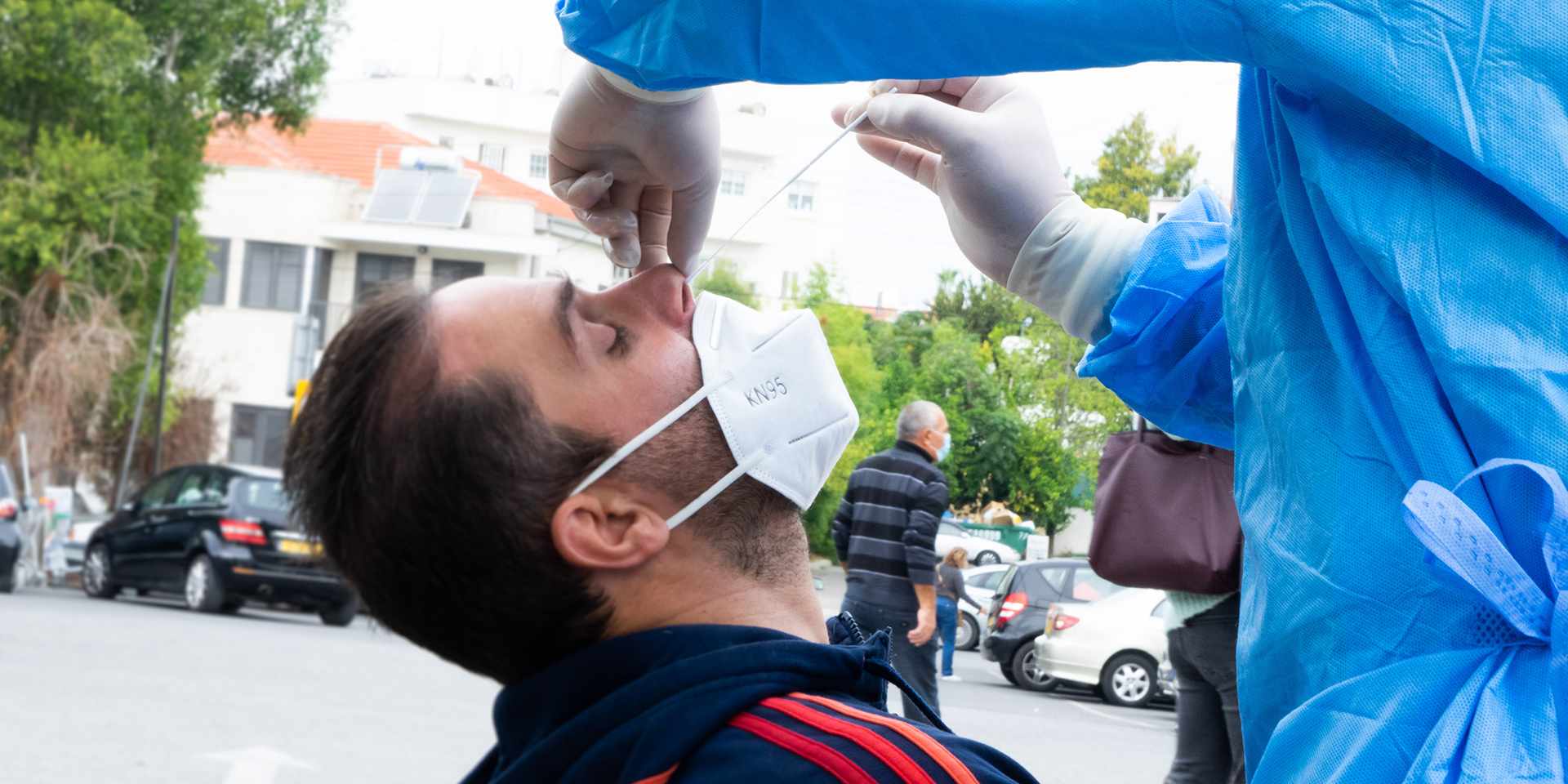 50 cluster σε σχολεία και χώρους εργασίας