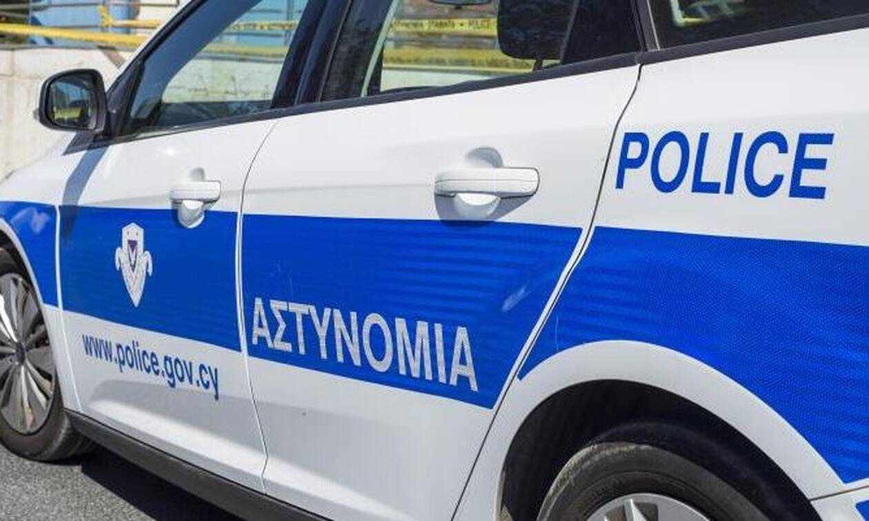 Άγνωστος απείλησε με όπλο καθηγητή