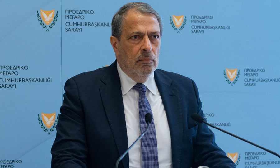 Έκτακτη σύσκεψη για τα πλαστά πιστοποιητικά εμβολιασμού