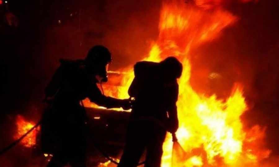 Όχημα τυλίχθηκε στις φλόγες στο Στρόβολο
