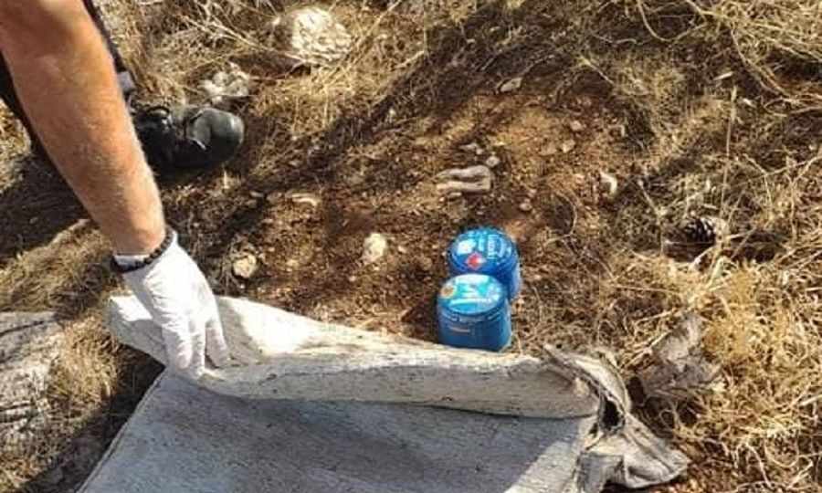 Ελλάδα: Βρέθηκαν γεμάτα γκαζάκια στο δάσος της Αργυρούπολης