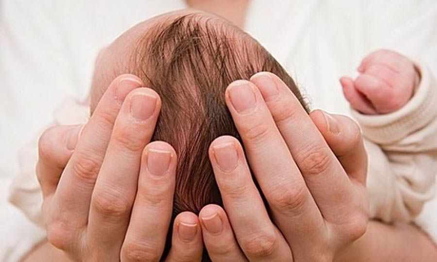 Γέννηση μωρού μετά από 27 χρόνια ως κατεψυγμένο ωάριο
