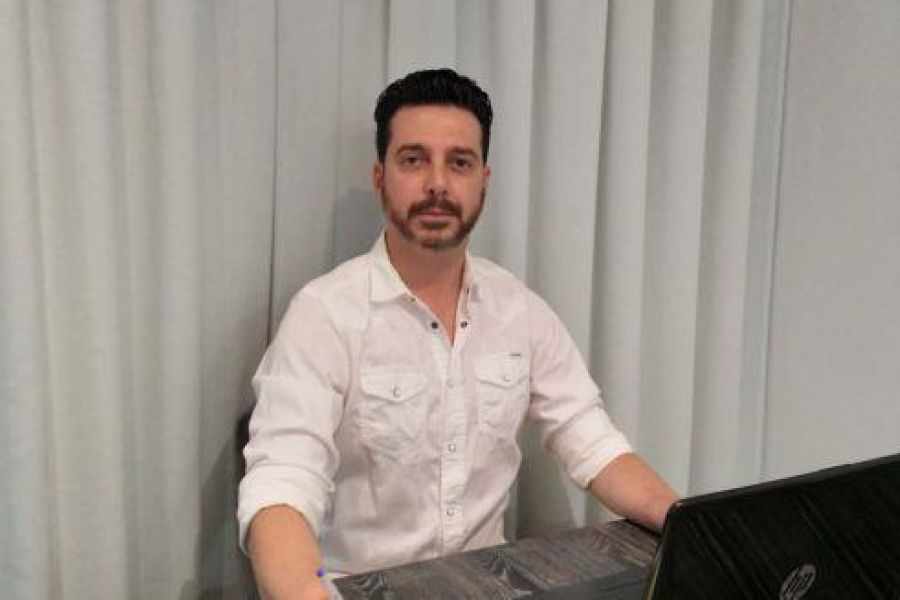 Υποψήφιος υπόσχεται διαγραφή προστίμων κορωνοϊού