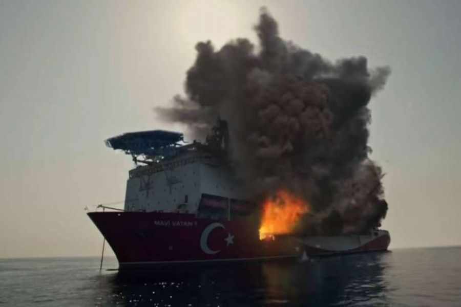 Οι Τούρκοι... ανατινάζουν το γεωτρύπανο «Γαλάζια Πατρίδα»