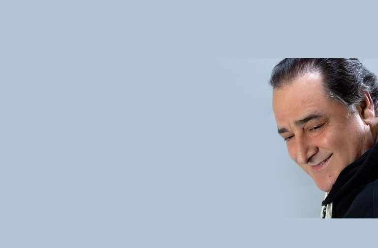 Βασίλης Καρράς