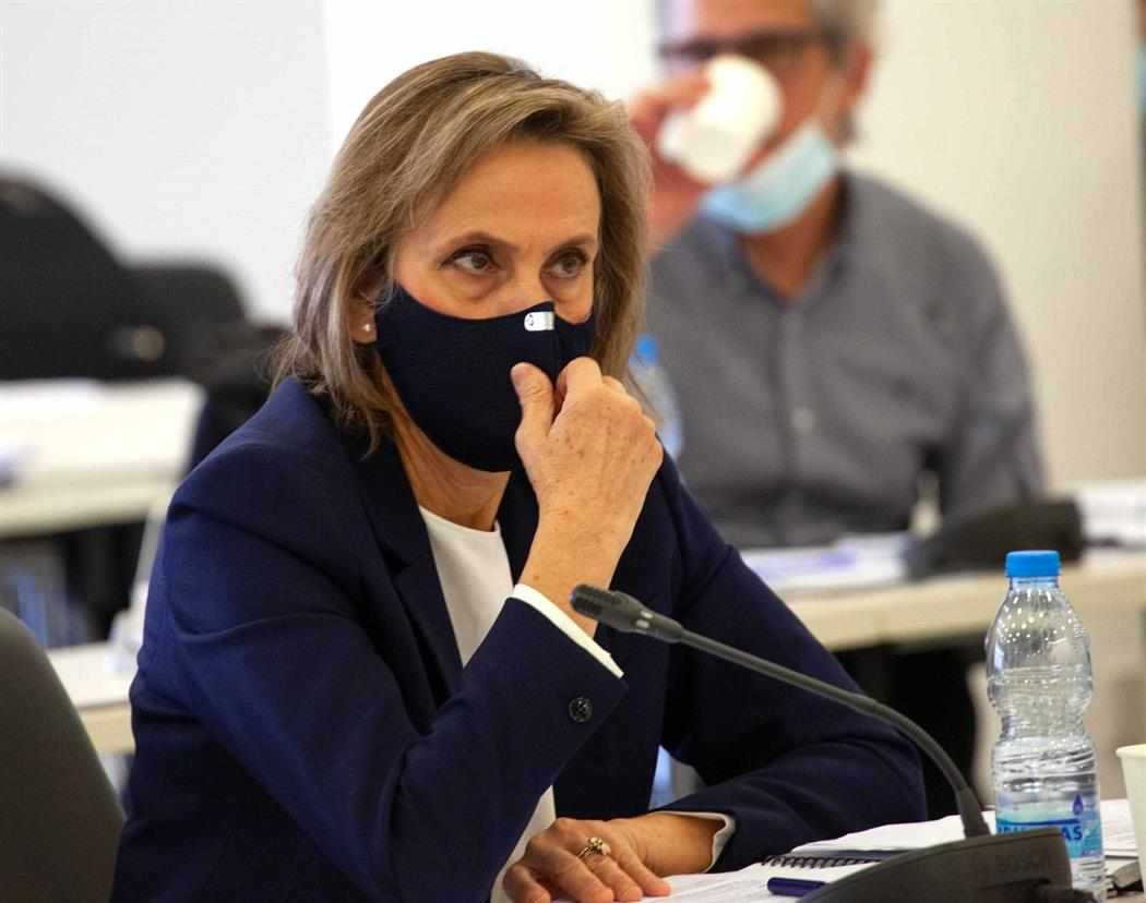 Ξεκρέμαστη η Γενική Λογίστρια