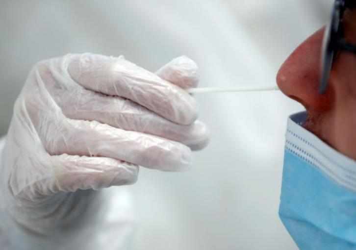Θάνατος 84χρονης και 569 νέα περιστατικά