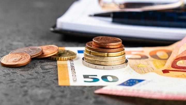 Δεκάδες τα επιδόματα και βοηθήματα που δικαιούνται οι πολίτες