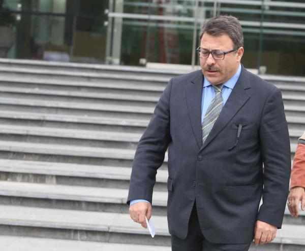 ΑΚΕΛ: Ποινικό αδίκημα η συμπεριφορά Θεμιστοκλέους στη Βουλή