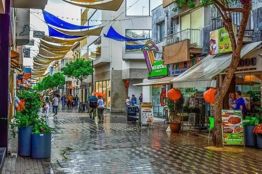 Ποιες επιχειρήσεις θα ανοίξουν πρώτες
