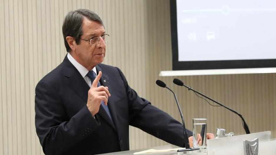 Πρόεδρος: Εξετάζονται τρόποι αντιμετώπισης του αντίκτυπου από κυρώσεις κατά Ρωσίας