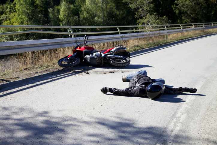 Νεκρός 26χρονος... Σοβαρά 27χρονος