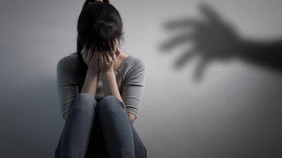 Σύρος μετανάστης απήγαγε και βίασε 15χρονη μαθήτρια