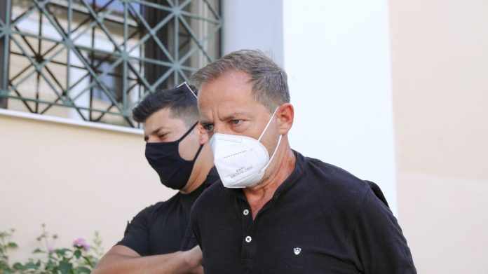Δημήτρης Λιγνάδης: Να παραπεμφθεί σε δίκη για τέσσερις βιασμούς ανηλίκων ζητά η εισαγγελέας