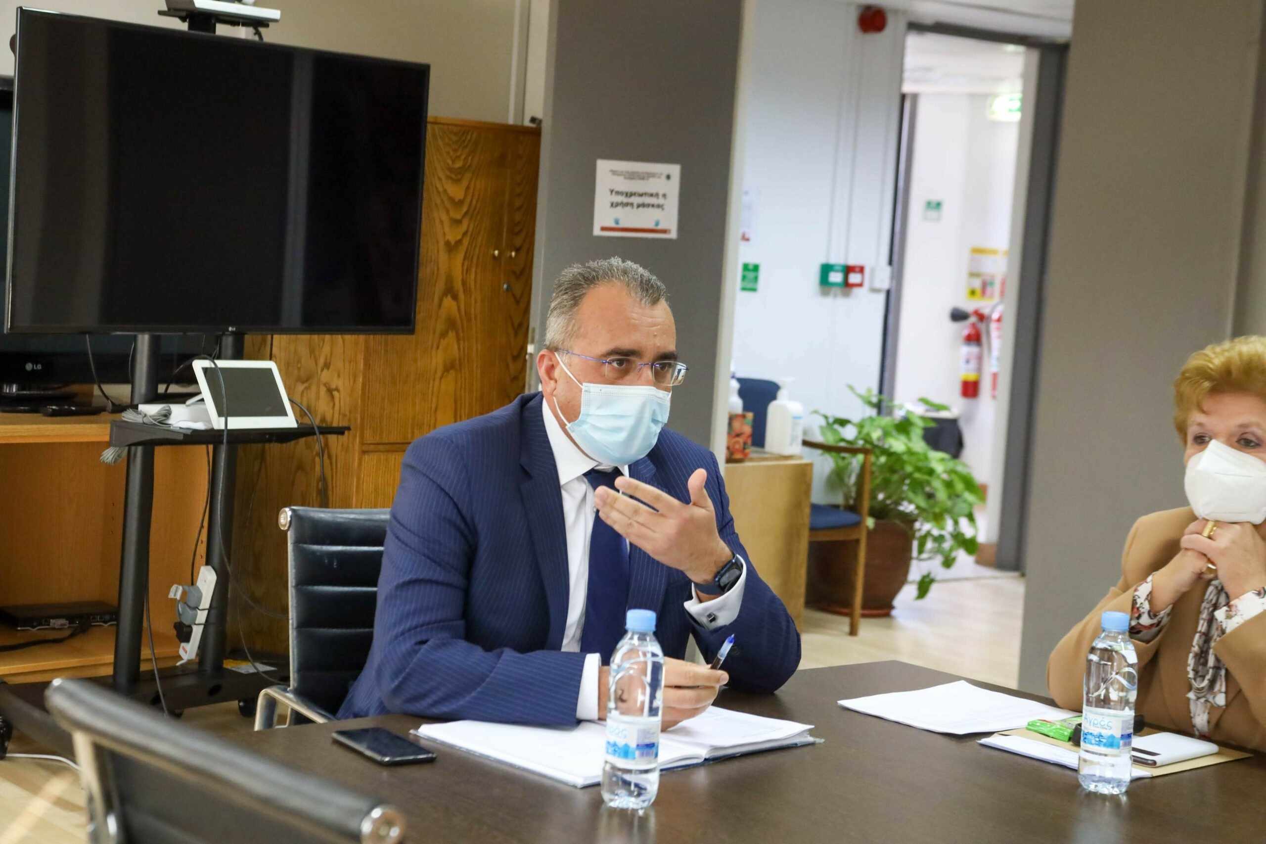 Αυτές είναι οι χαλαρώσεις που ανακοίνωσε ο Χατζηπαντέλα