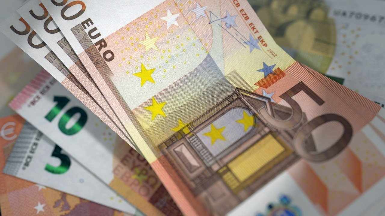 Πώς υπολογίστηκε το ειδικό επίδομα που καταβλήθηκε;