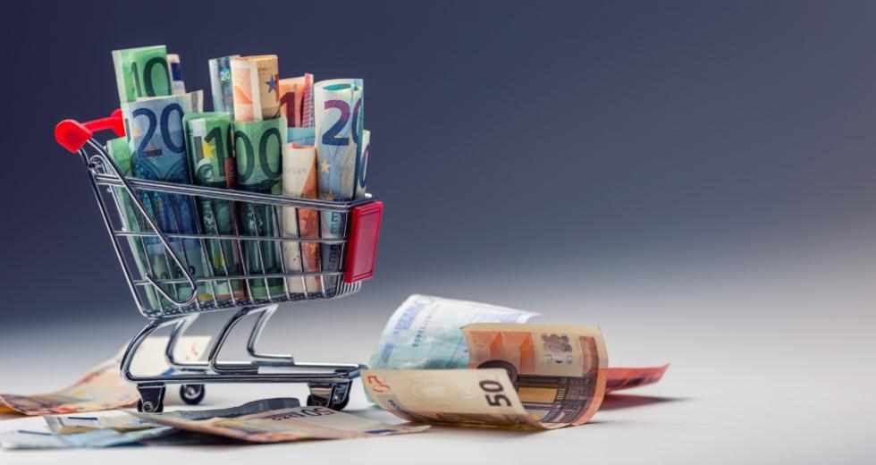 Πληρώνουμε πολλαπλάσια για να διασφαλίσει η κυβέρνηση τα υπερκέρδη μεγαλοεπιχειρηματιών