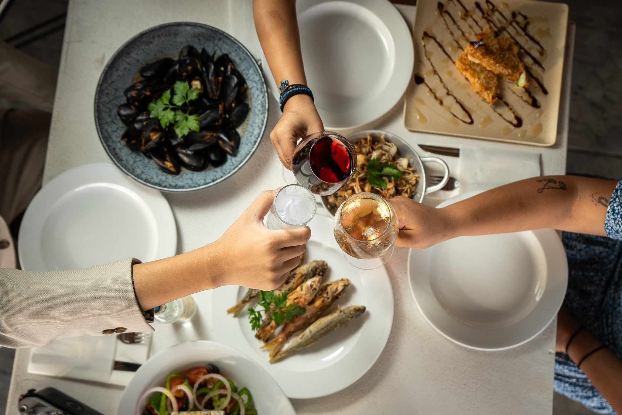 We discovered a spot with stunning views and incredible seafood and fish dishes