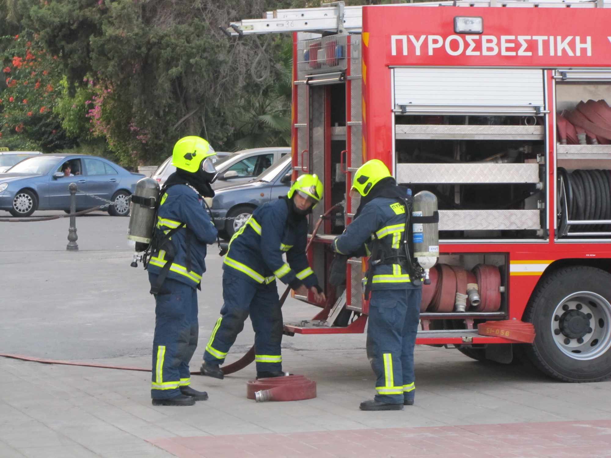 Στα όριά τους οι πυροσβέστες λόγω υποστελέχωσης