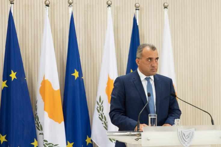 Χριστούγεννα σε συνθήκες lockdown για τους ανεμβολίαστους
