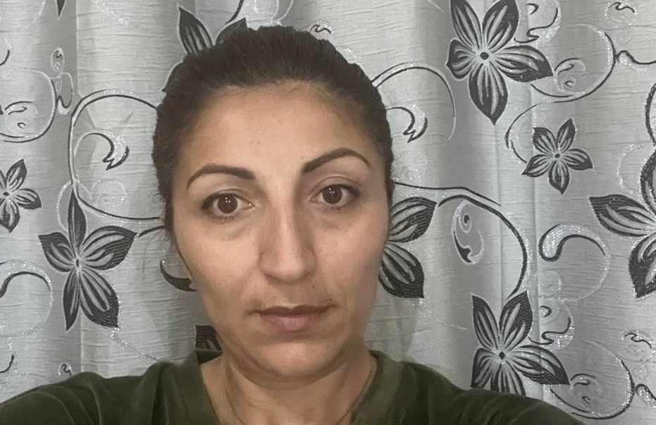 Μου πλήρωσαν το ρεύμα και μου έφεραν τρόφιμα...