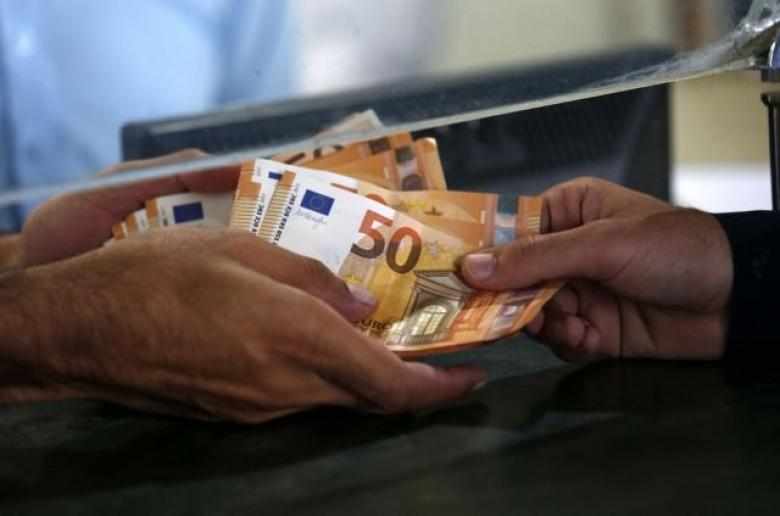 Στα 940 ευρώ ο κατώτατος από 1/1/2023