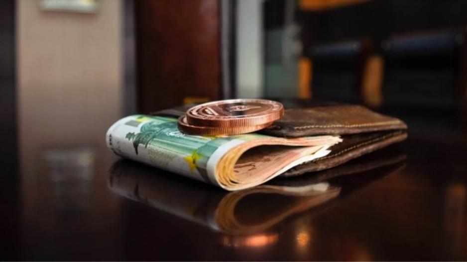 Εντός Μαΐου η θέσπιση του κατώτατου μισθού