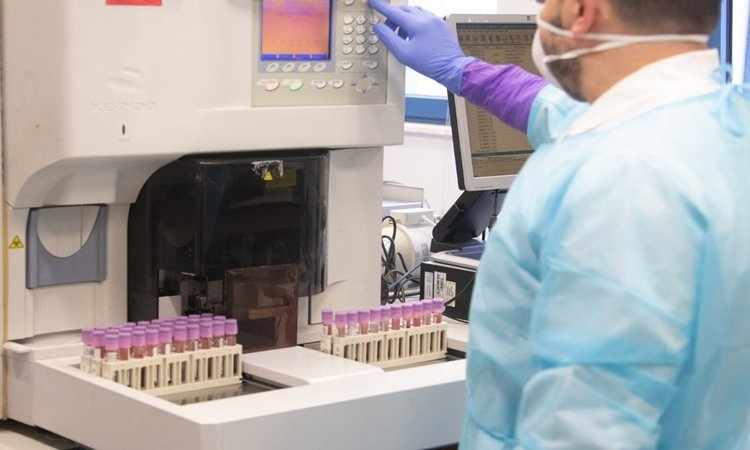 248 νέα κρούσματα και 104 θετικά rapid test