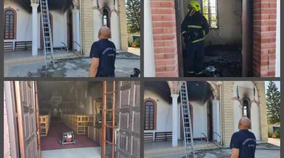Στο καντήλι μάλλον η...ευθύνη για την πυρκαγιά σε εξωκλήσι στην Ανθούπολη