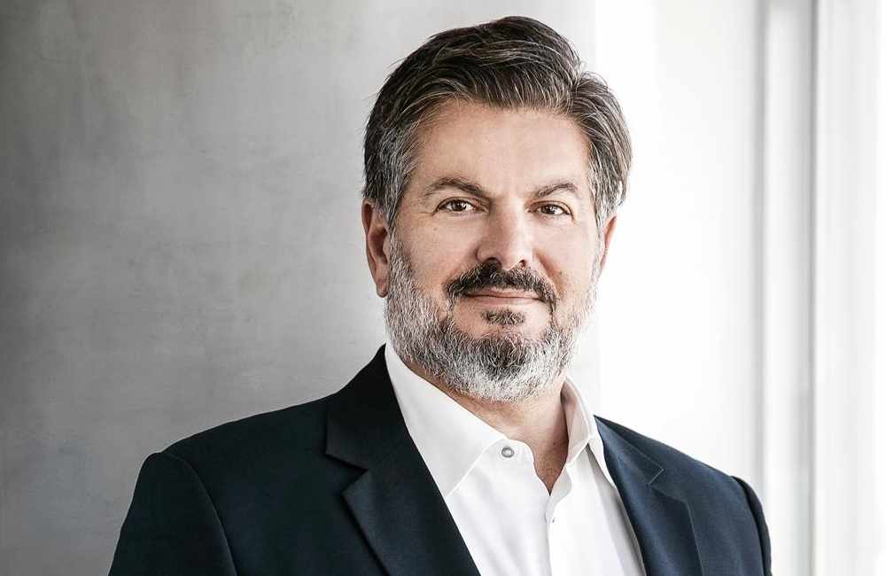 Κωστρίκης: Δεν καταλαβαίνω την επιμονή για PCR στα γήπεδα