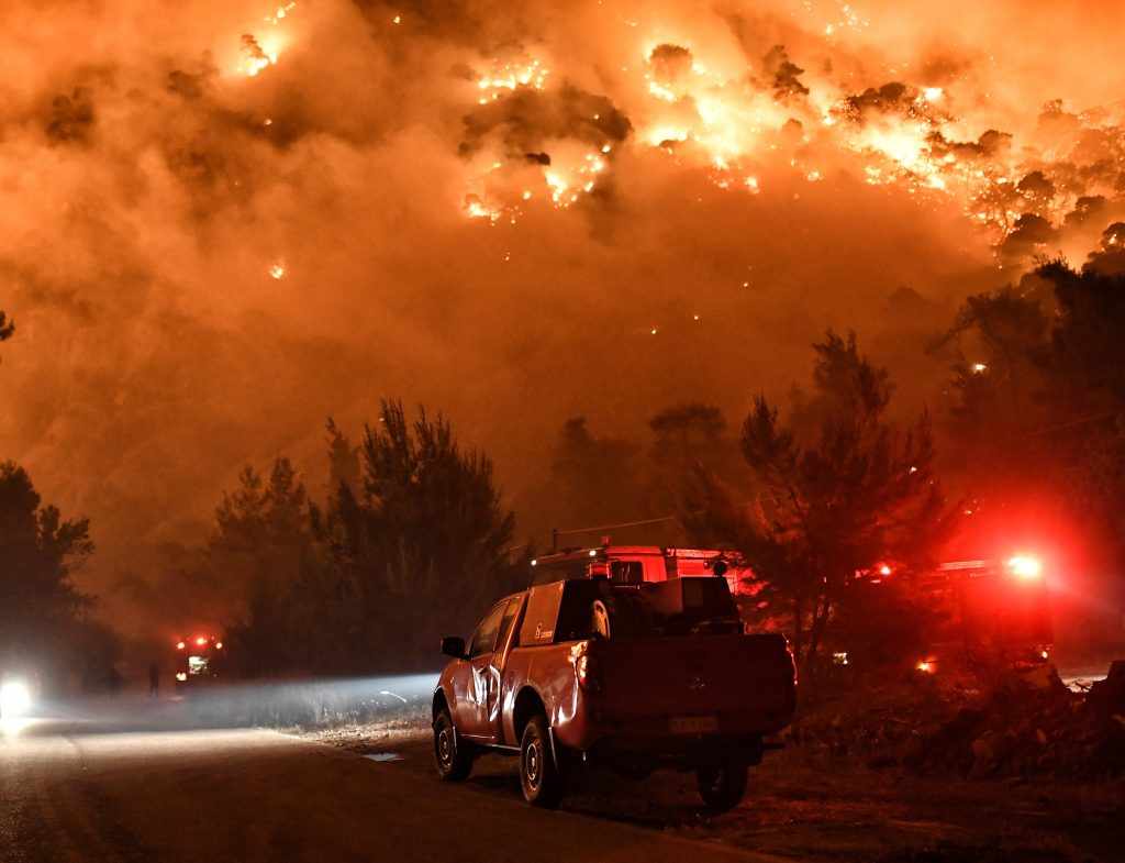 Η Κύπρος στις Φλόγες