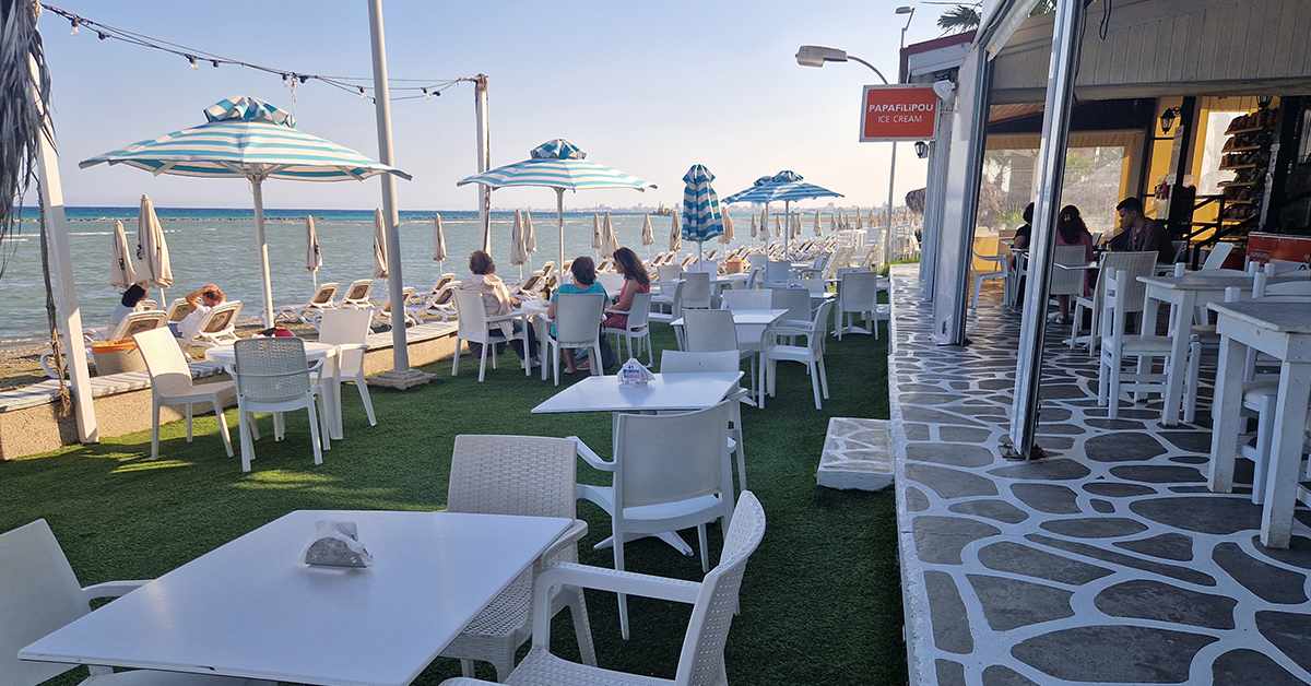LoveSea Beach Bar Resto: Where Every Visit Feels Like a Greek-Style Holiday...