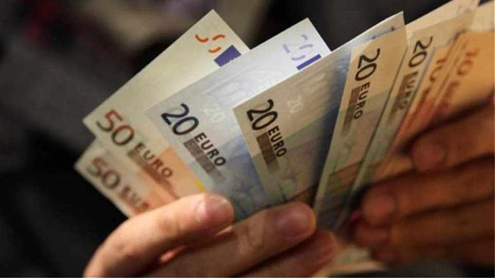 Συνέχιση διαβουλεύσεων για κατώτατο μισθό την ερχόμενη εβδομάδα, αποφάσεις μέχρι τέλος Αυγούστου
