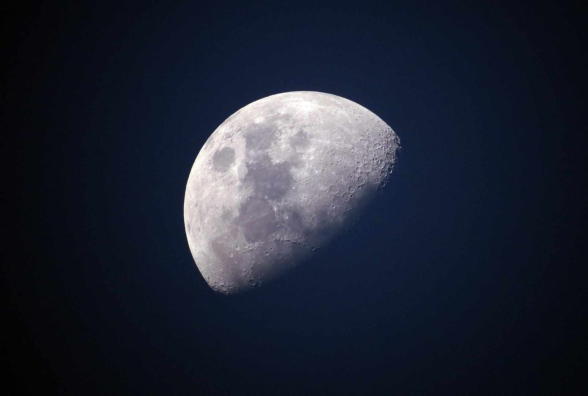 Η NASA σχεδιάζει την εγκατάσταση διαδικτύου στη Σελήνη